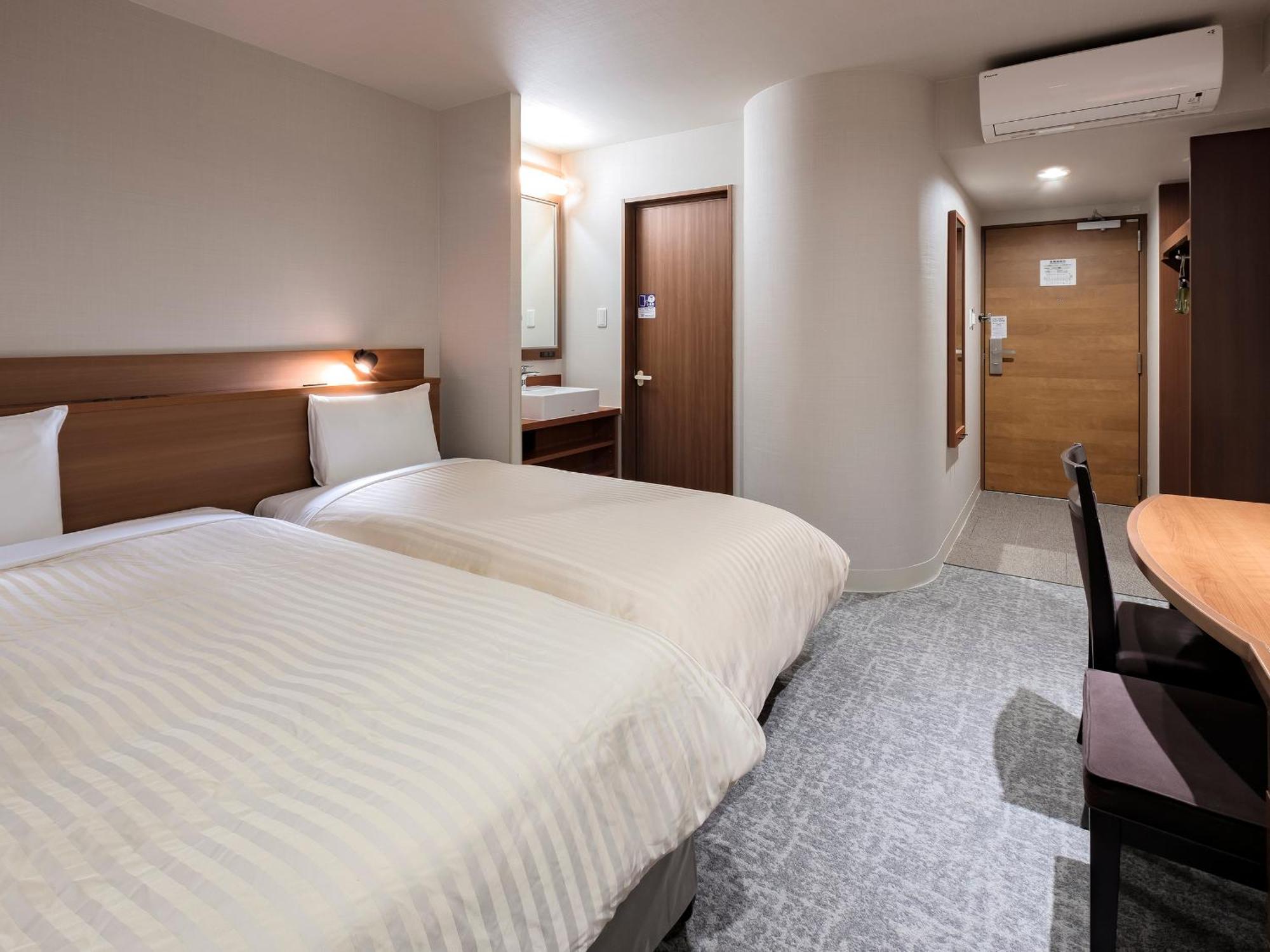 Vessel Hotel Miyakonojō Exteriör bild